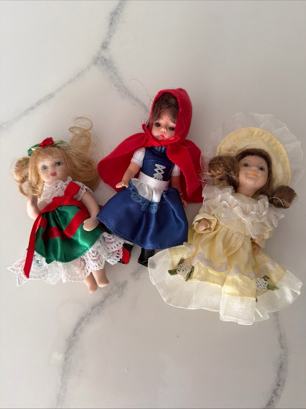Mini Fashion Doll Set - Red, Blue, Green, Yellow